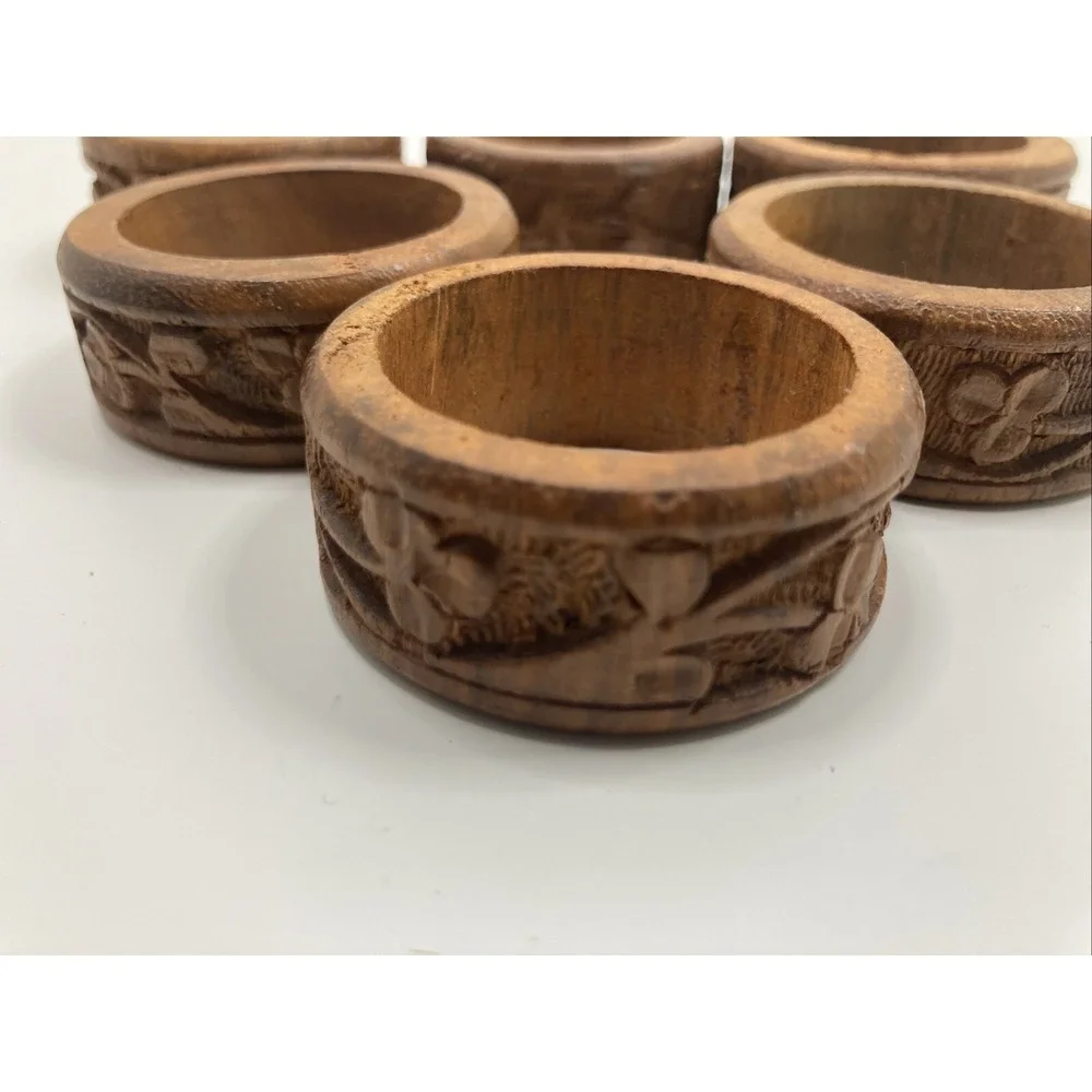Vintage Carved Wood Napkin Rings Floral Pattern Made in India Set of‎ 6